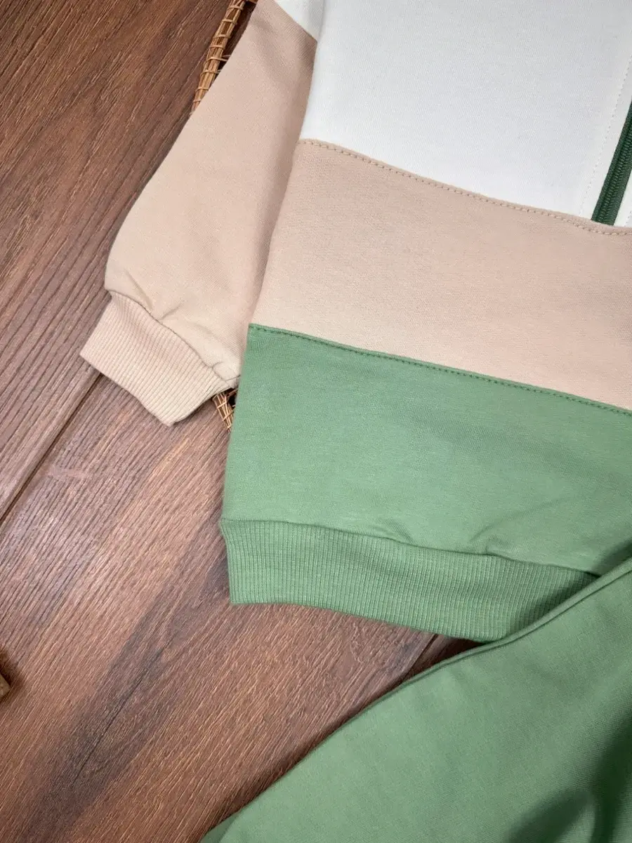 Yüksek Kalite Pamuk Fermuarlı Animal Detaylı Cepli 2li Erkek Bebek Takım