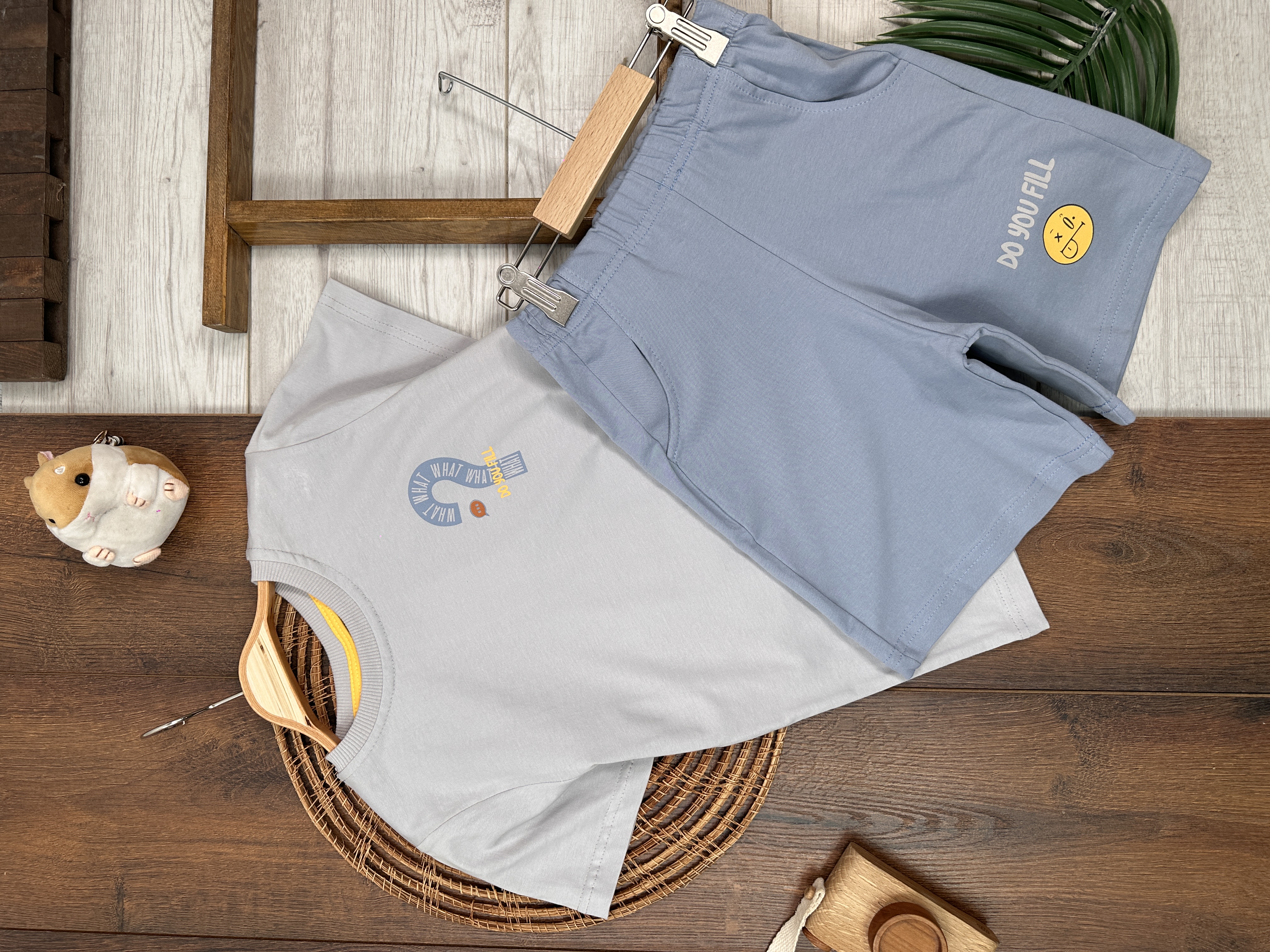 Yazlık Pamuklu Baskılı T-Shirt ve Şort Erkek Çocuk 2li Takım