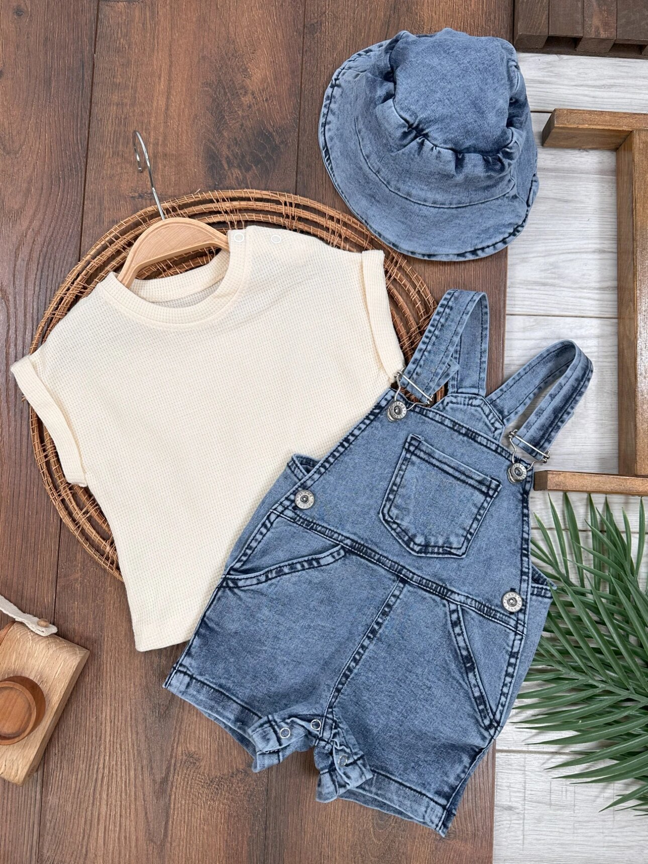 Yazlık Pamuklu Denim Tulumlu Şapkalı Erkek Bebek 3lu Takım