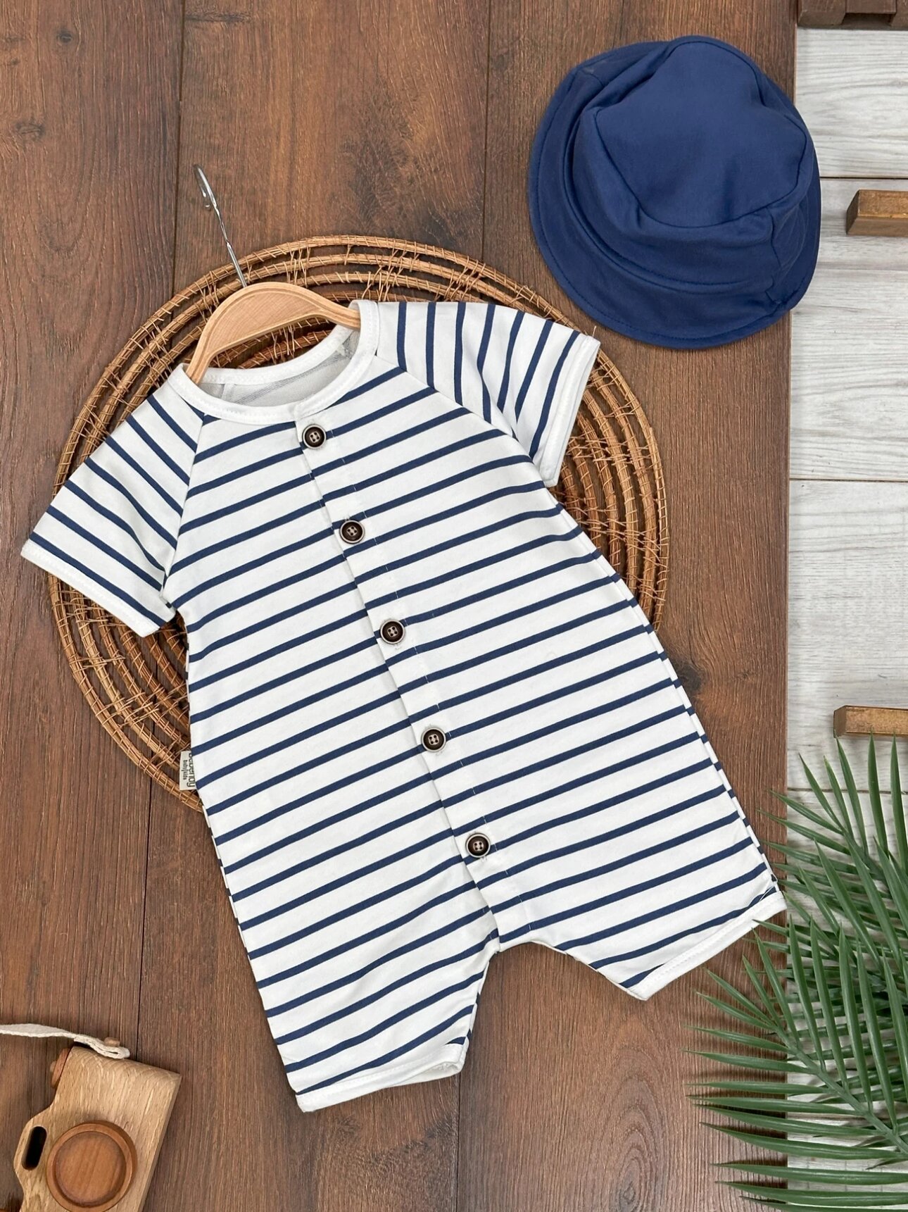 Pamuklu Çizgili Şapkalı Erkek Bebek 3lü Takım
