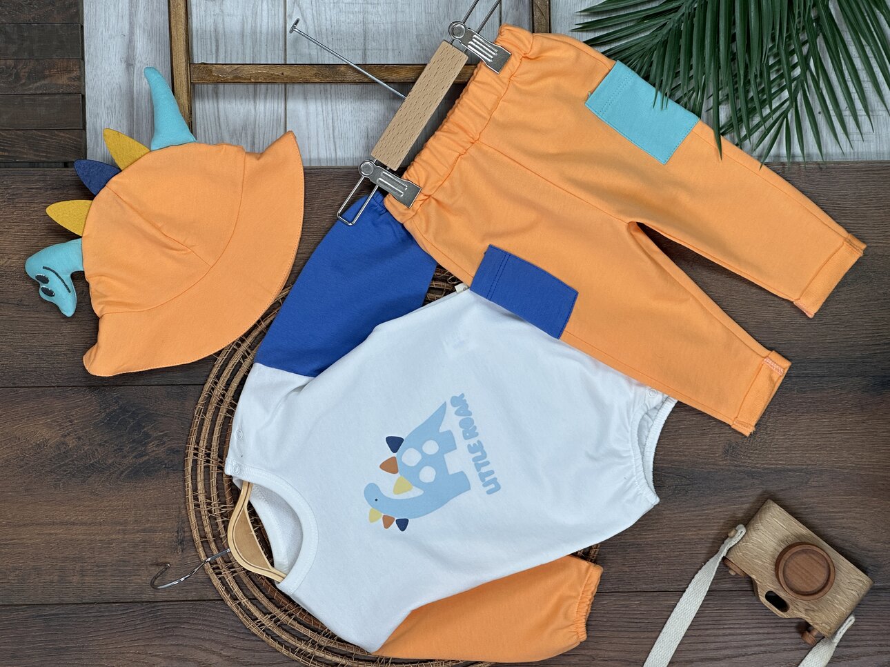 Pamuklu Dinozor Temalı Mevsimlik 3lu Erkek Bebek Takım