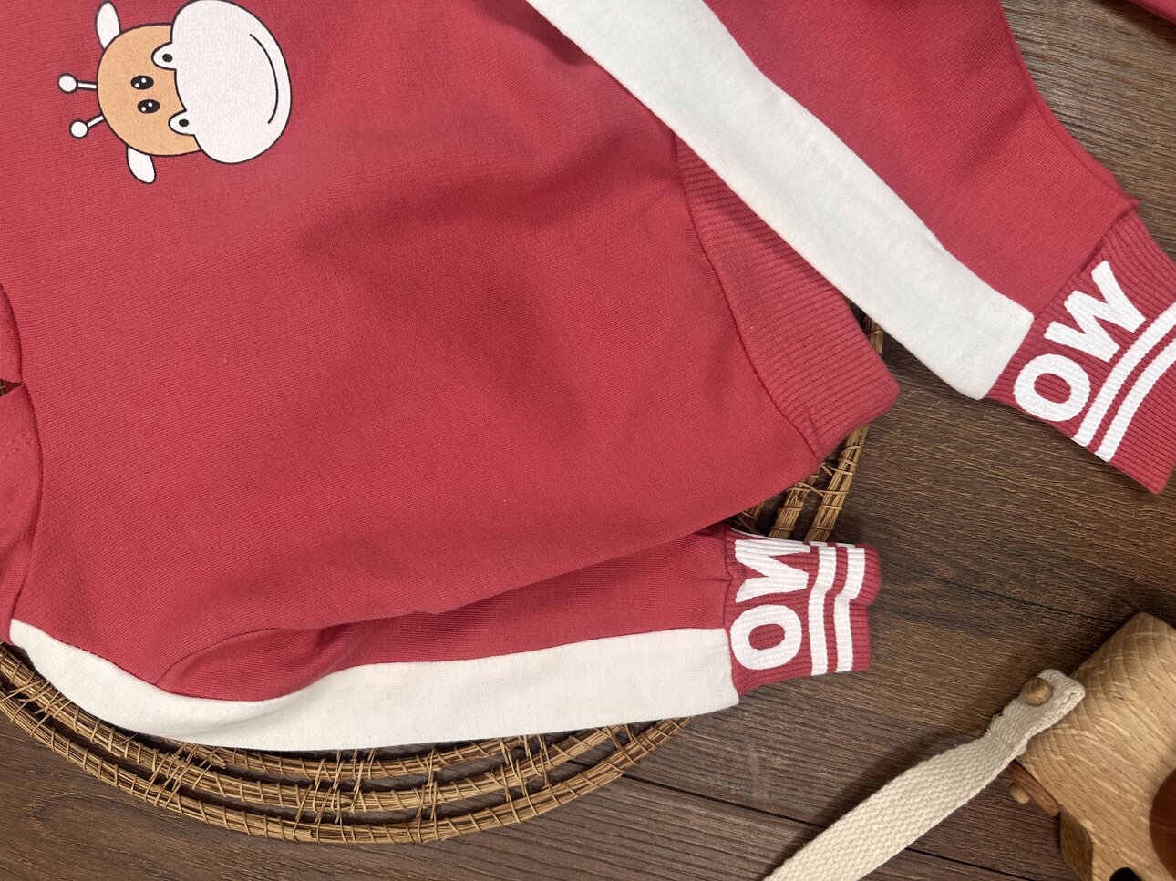 Pamuklu Kapüşonlu Unisex Bebek 2li Takım - Detay Görseli 3