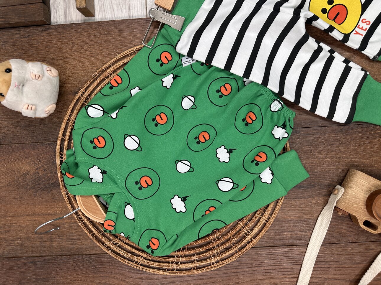 Pamuklu Ördek Desenli Kapüşonlu Kız Bebek 2li Takım