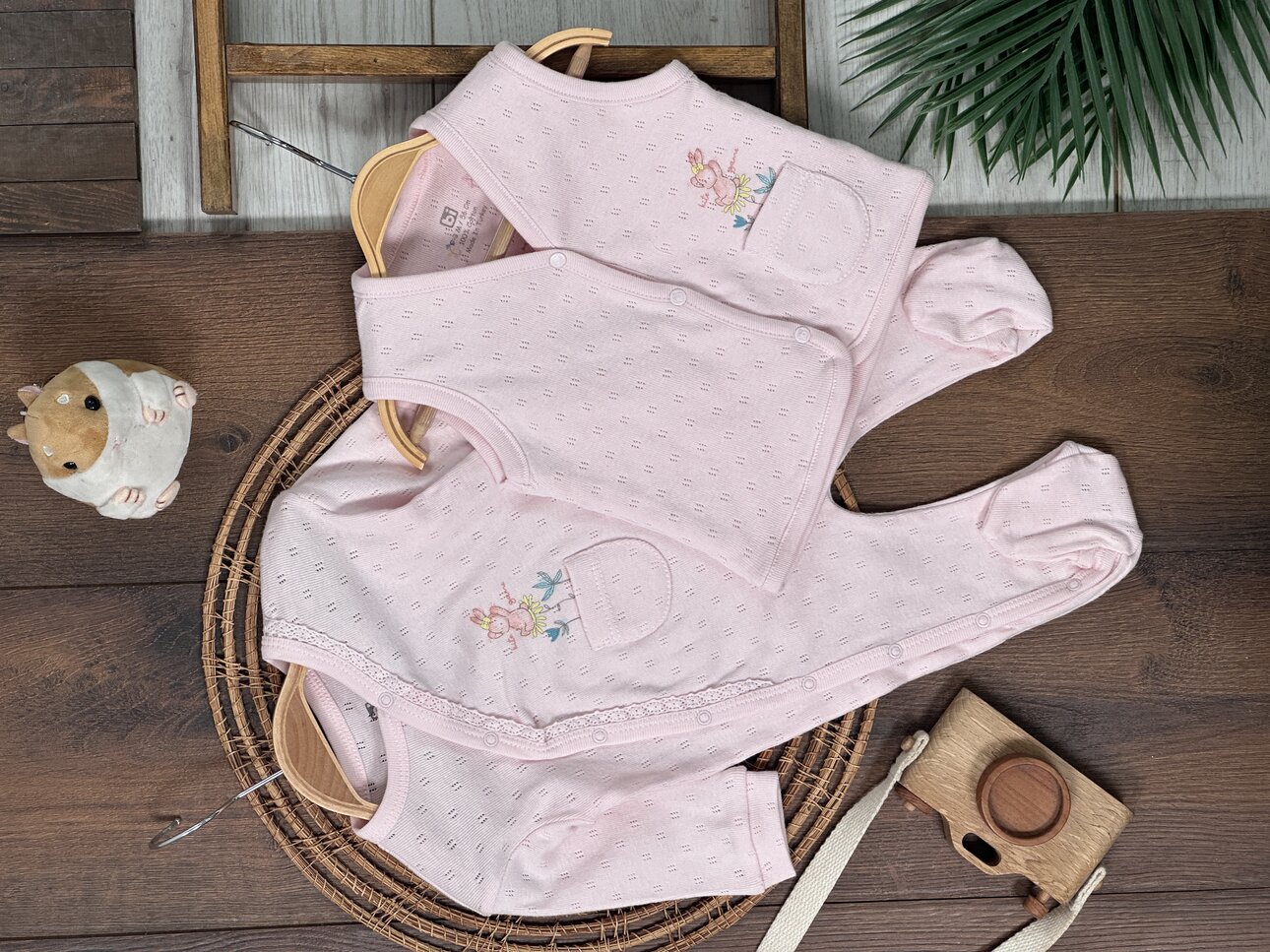 Pamuklu Palmiye Desenli Tulum Yelek Organik 2li Kız Bebek Takım