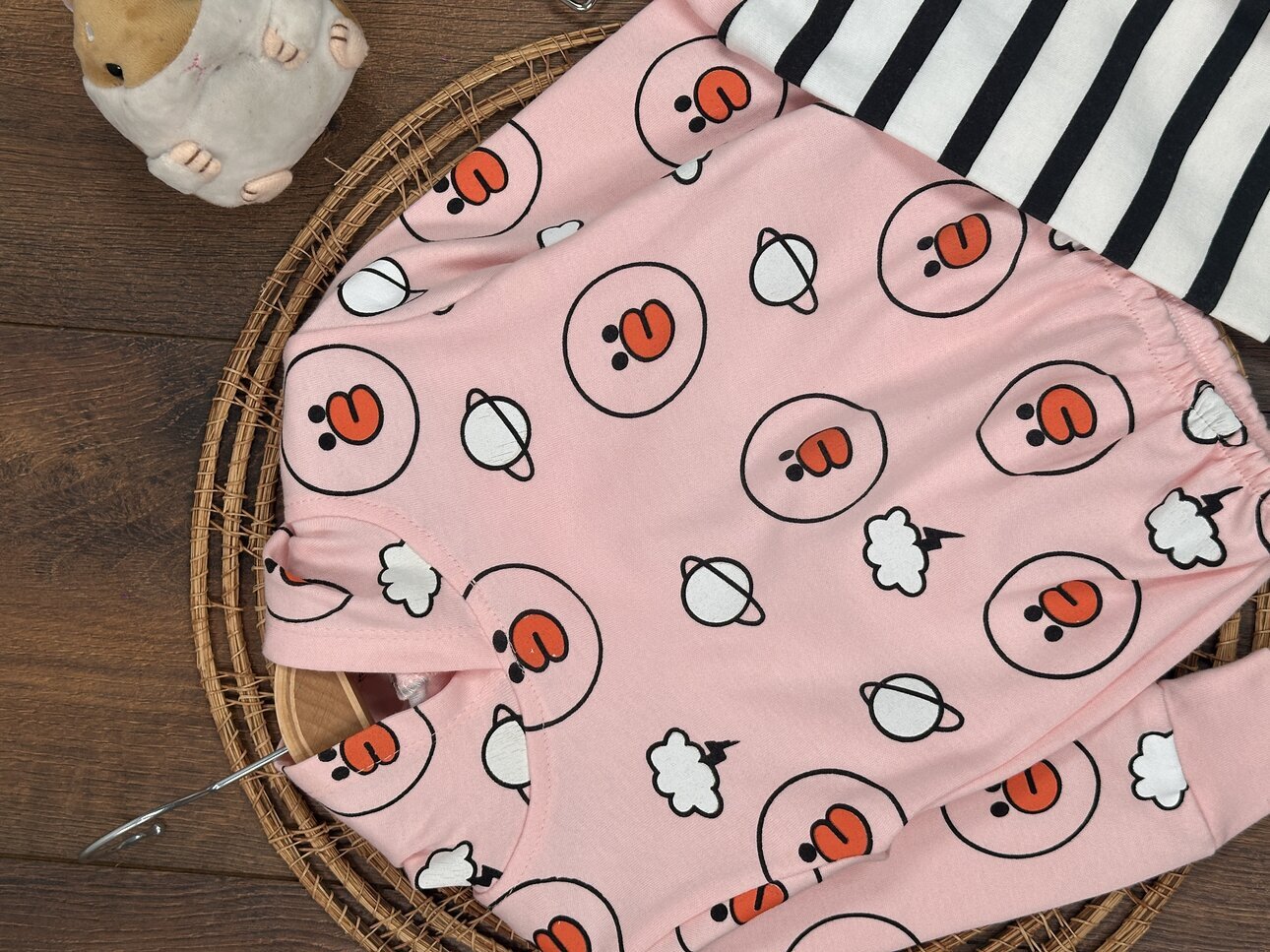 Pamuklu Ördek Desenli Kapüşonlu Kız Bebek 2li Takım - Görsel 4