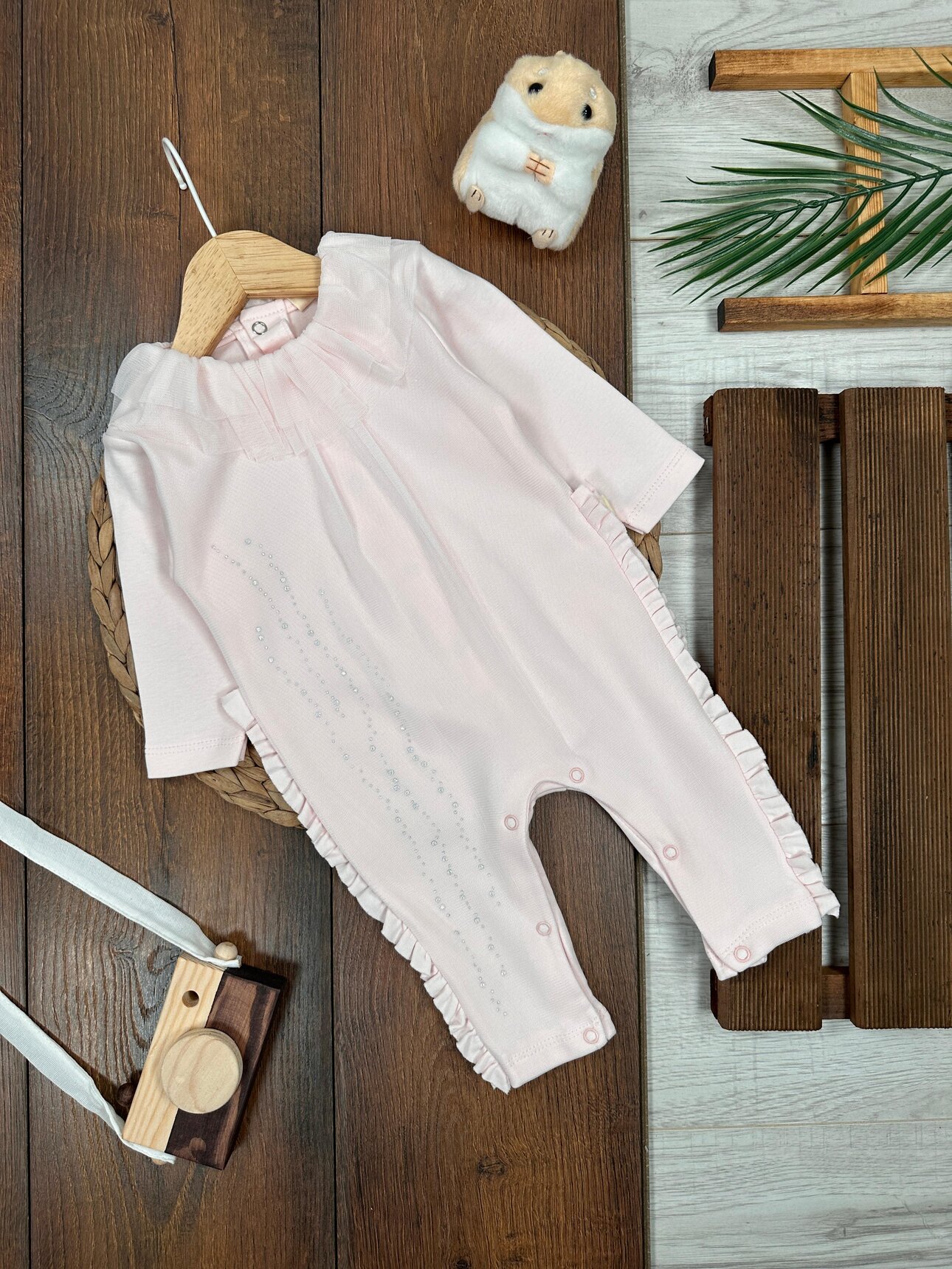 Yaka Tütü Detaylı Pamuklu Fırfırlı Kız Bebek Tulum