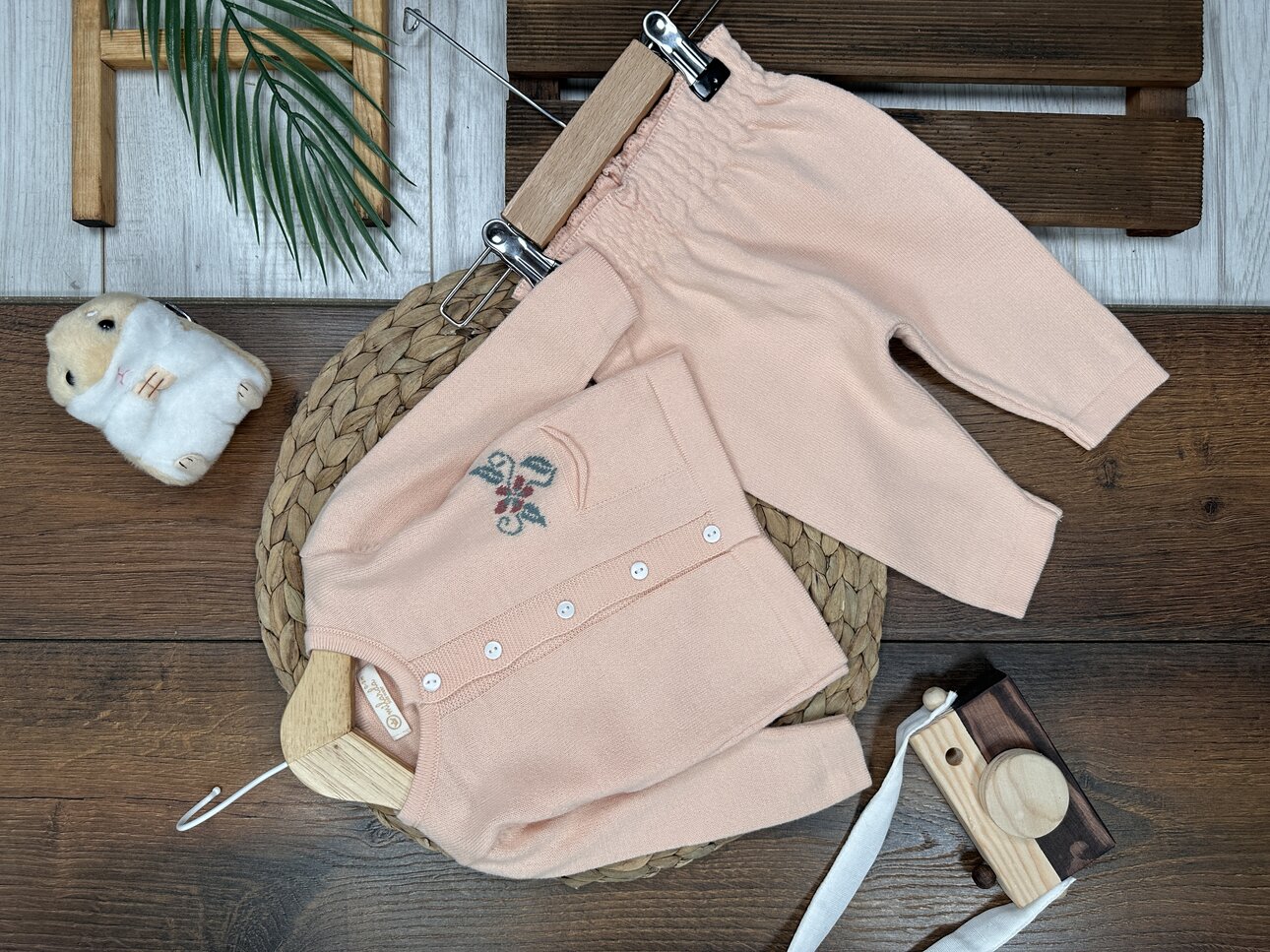 Pamuklu Nakışlı Hırkalı Merserize 2li Kız  Bebek Takım