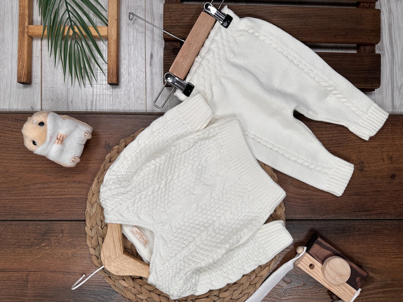 Örgü Detaylı Yumuşak 2li Kız Bebek Takım