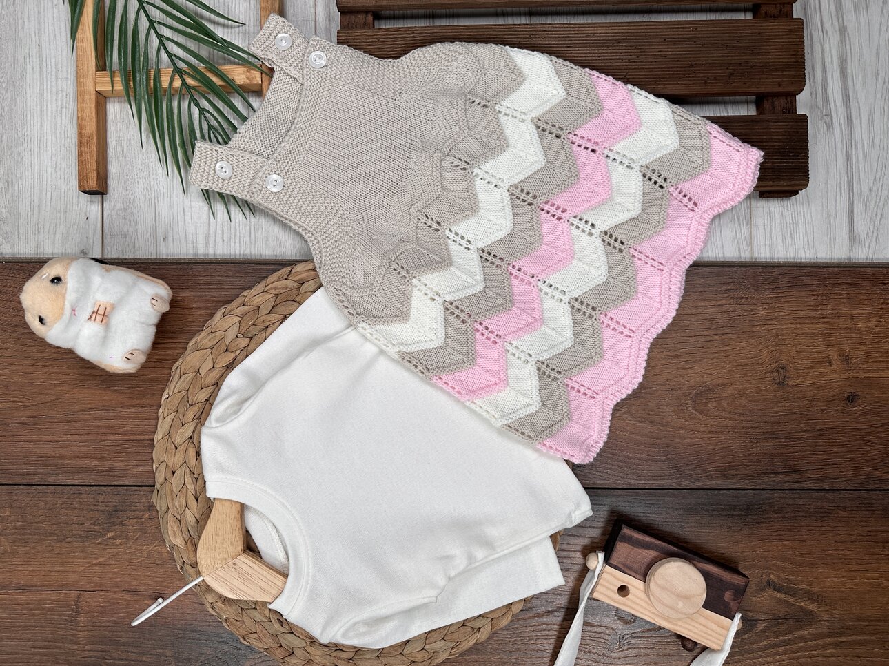Organik Triko Zigzag Desenli Kız Bebek 2li Elbise Takım - Detay Görseli 2