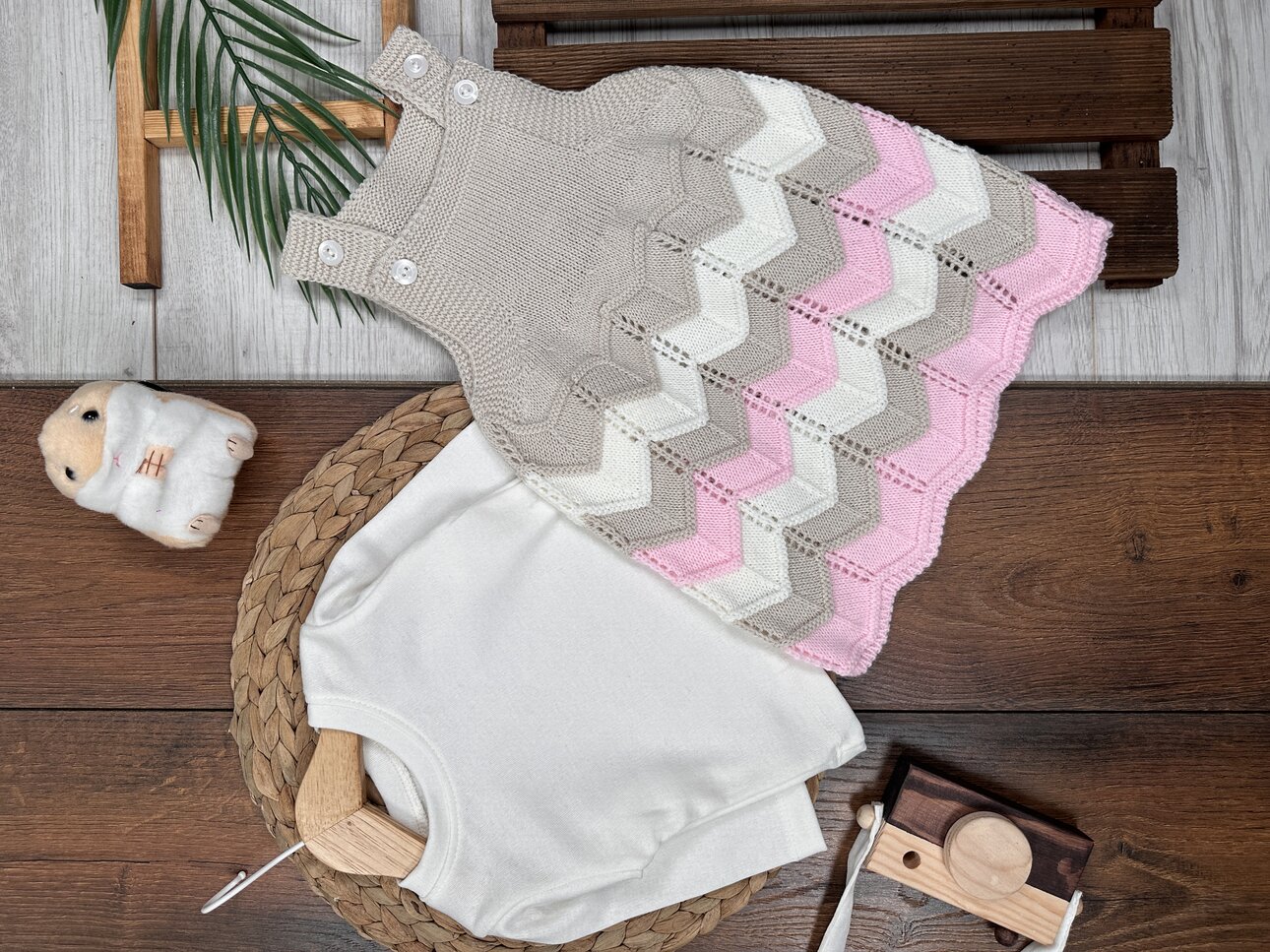 Organik Triko Zigzag Desenli Kız Bebek 2li Elbise Takım - Detay Görseli 3