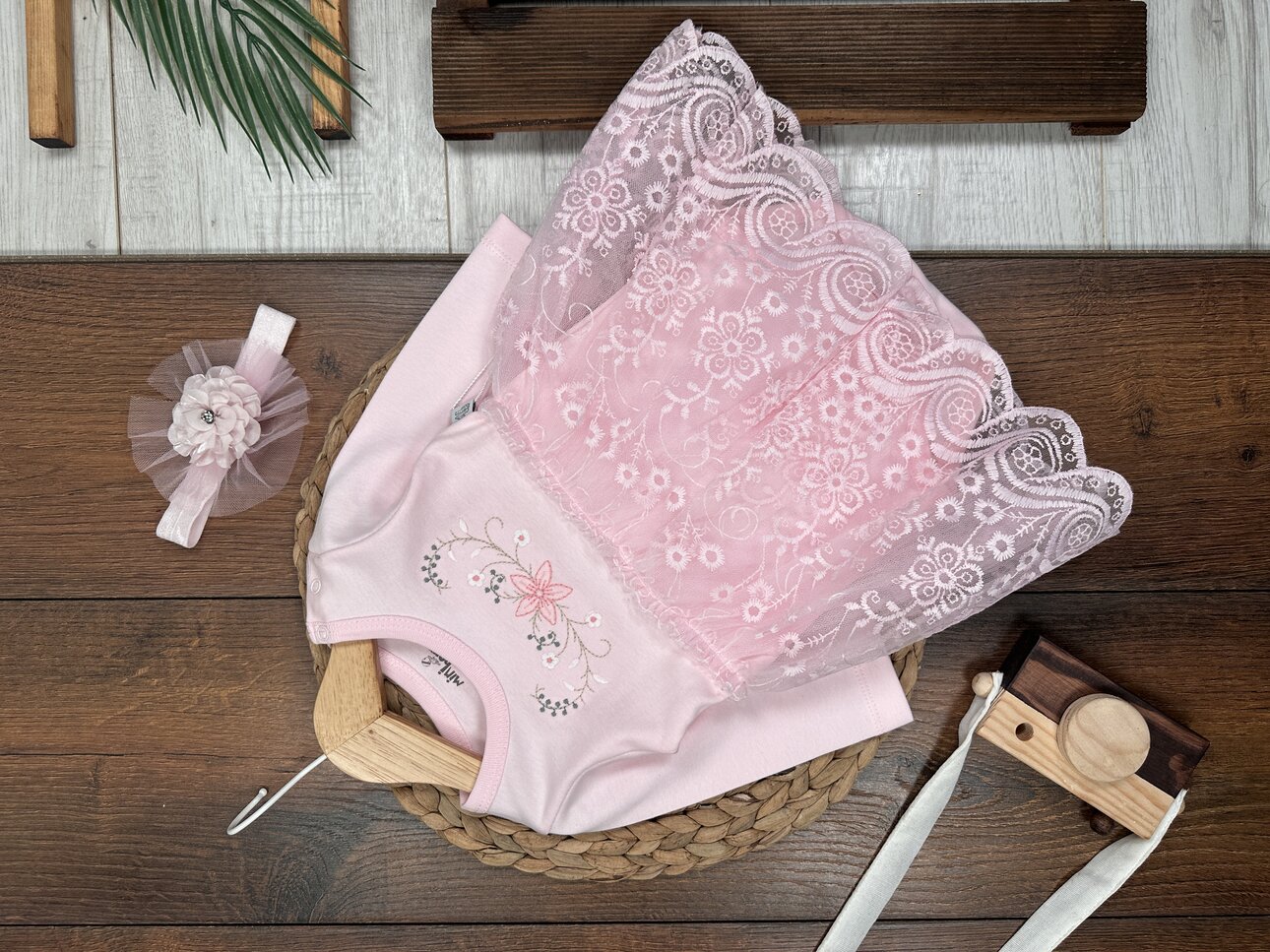 Pamuklu Çiçek Nakışlı Uzun Kollu Tüllü 2li Kız Bebek Elbise