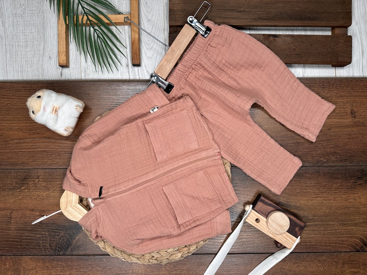 Pamuklu Kapüşonlu Fermuarlı Müslin 2li Erkek Bebek Takım