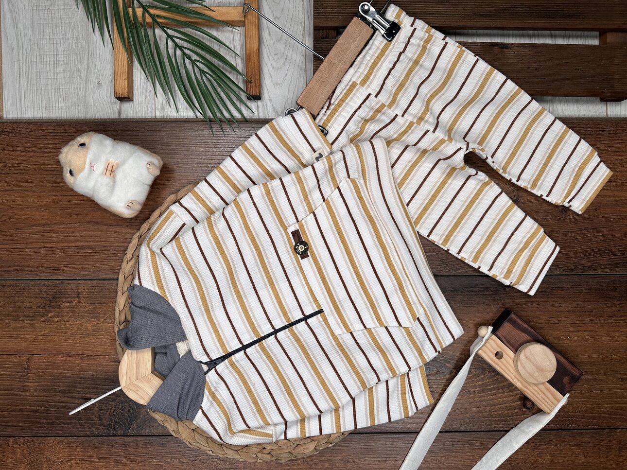 Pamuklu Çizgili Kapüşonlu Fermuar Detaylı 2li Erkek Bebek Takım