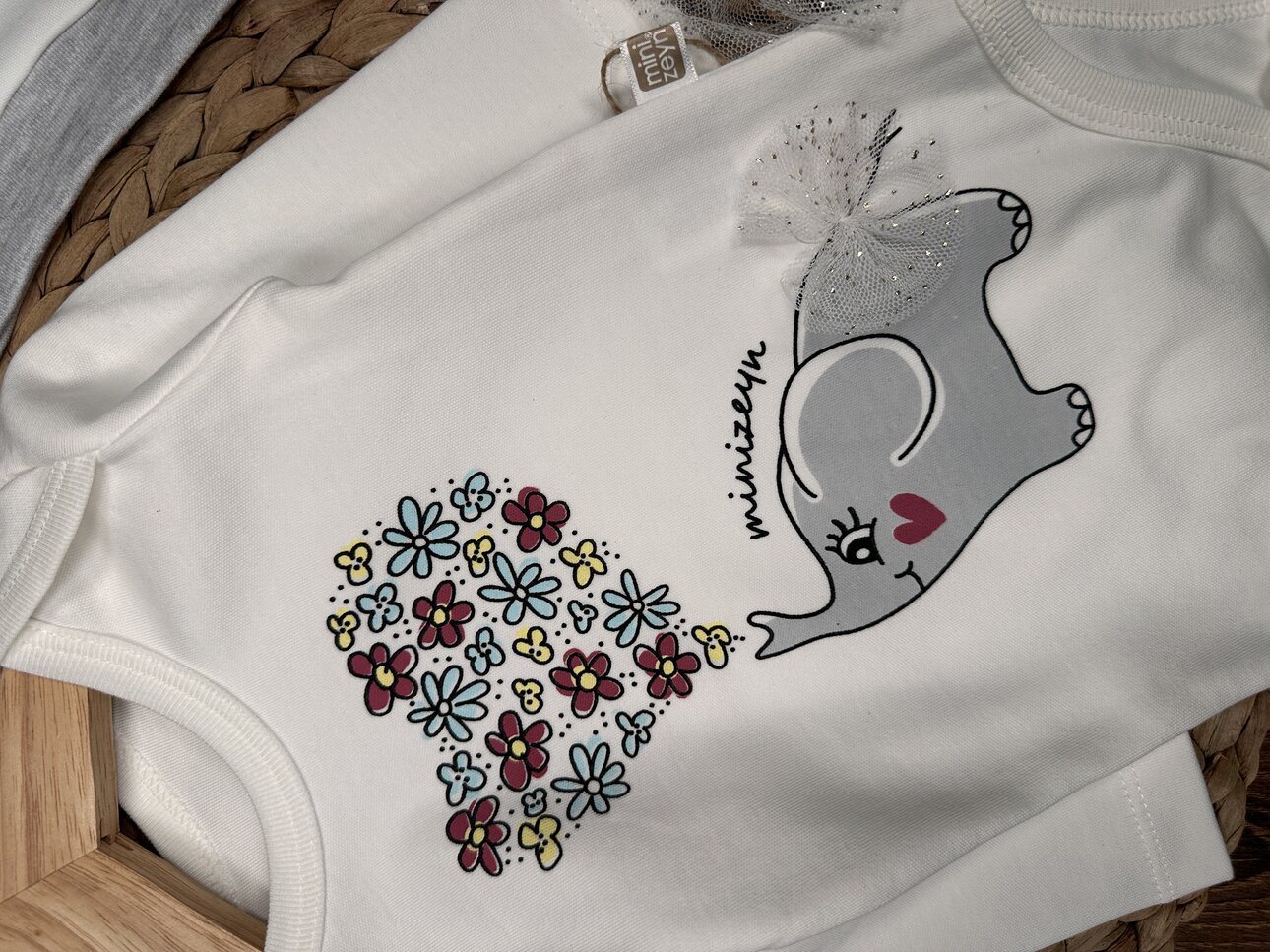 Pamuklu  Fil Desenli 3lü  Kız Bebek Takım - Detay Görseli 3