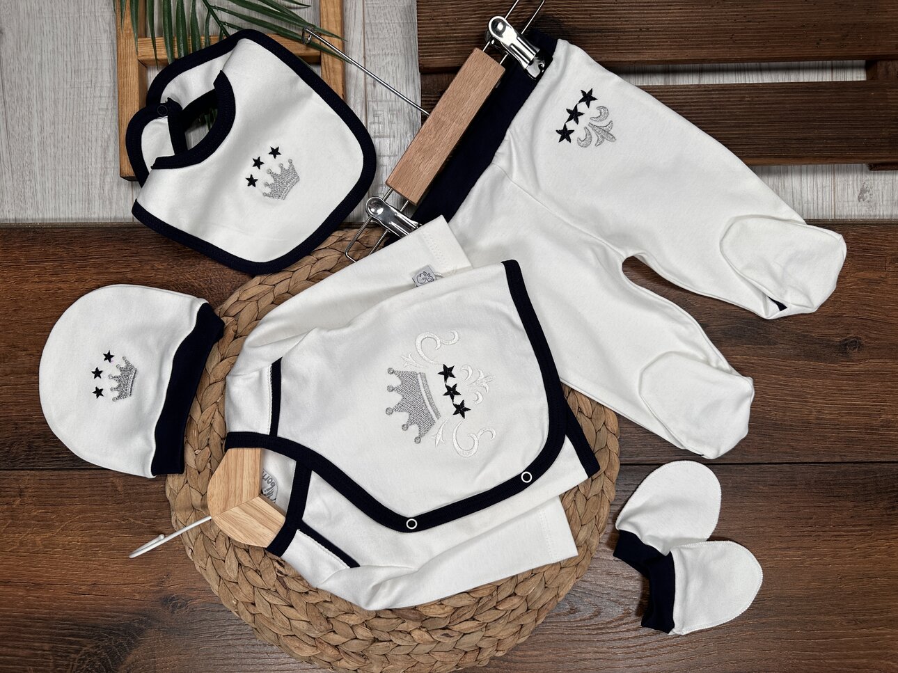 Pamuklu Taç Desenli 5li Erkek Bebek Hastane Çikişi