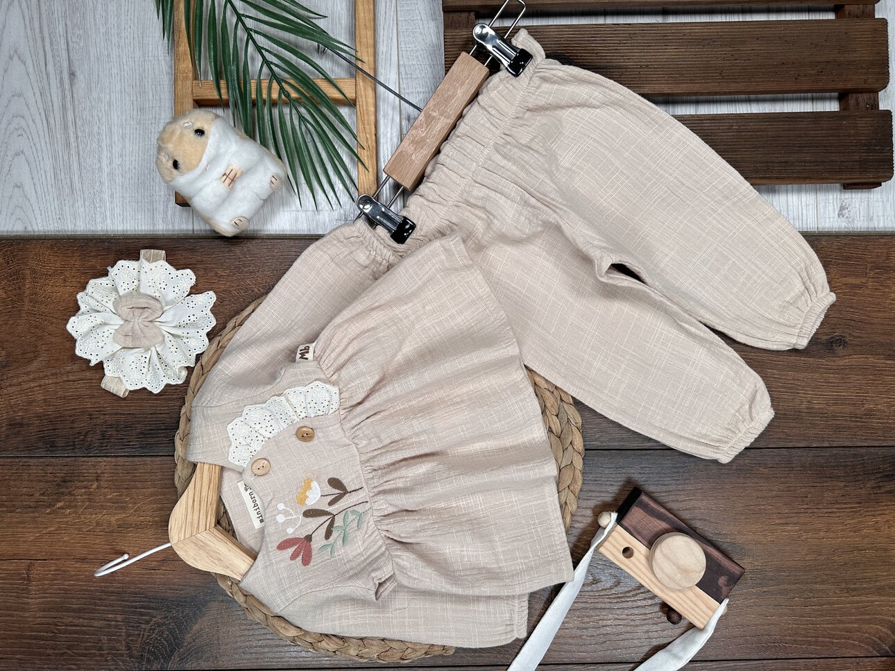 Organik Çiçek Desenli Müslin 3lü Kız Bebek Takım