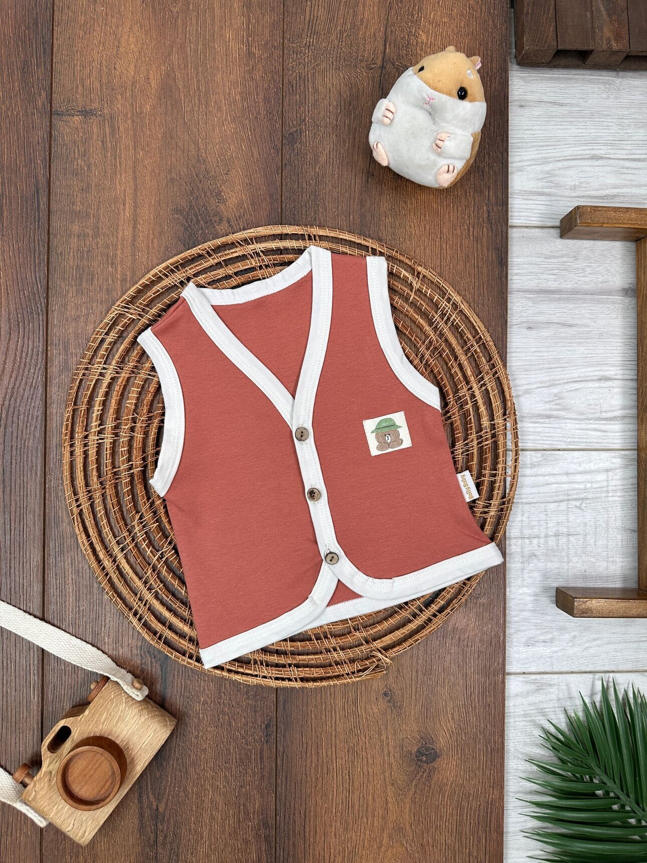 Pamuklu Ayıcık Detaylı Erkek Bebek Yelek