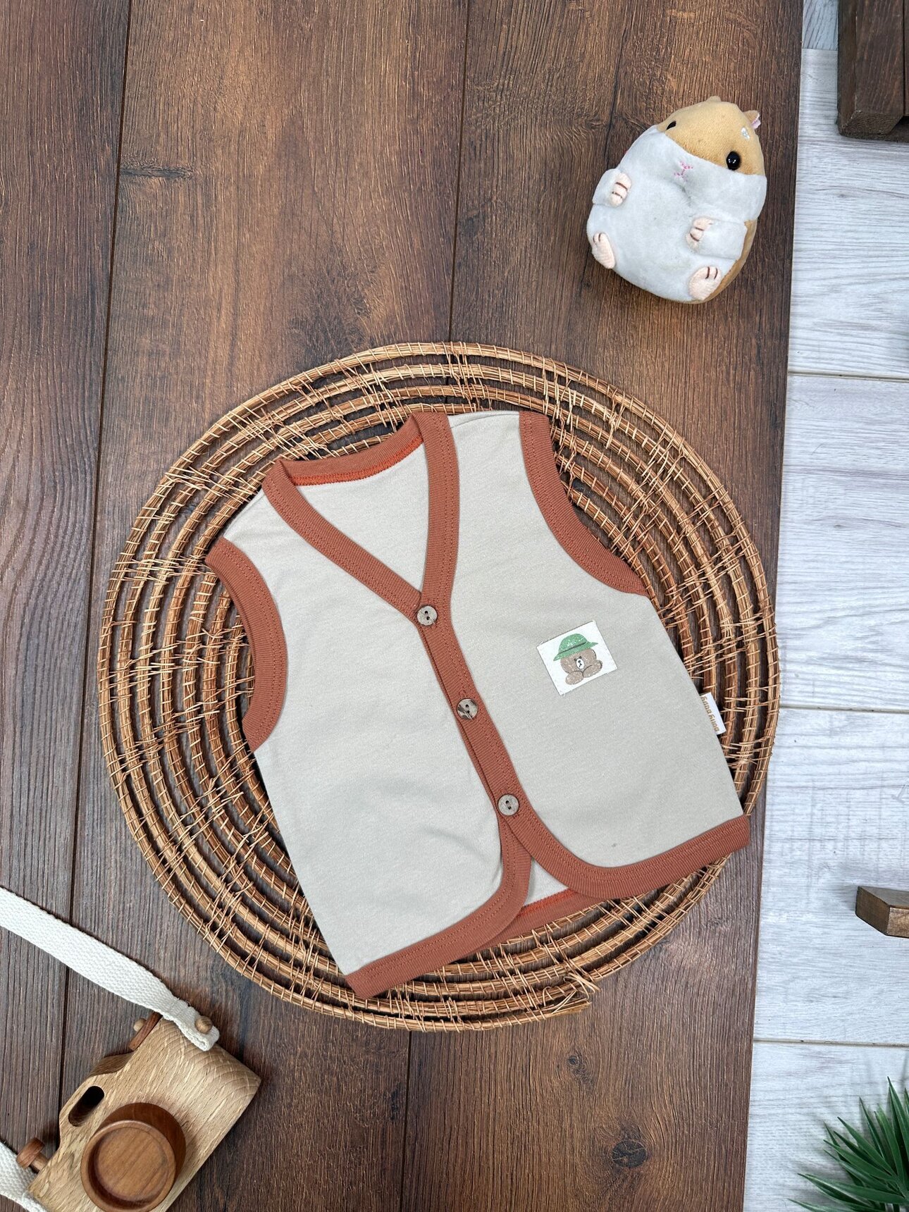 Pamuklu Ayıcık Detaylı Erkek Bebek Yelek