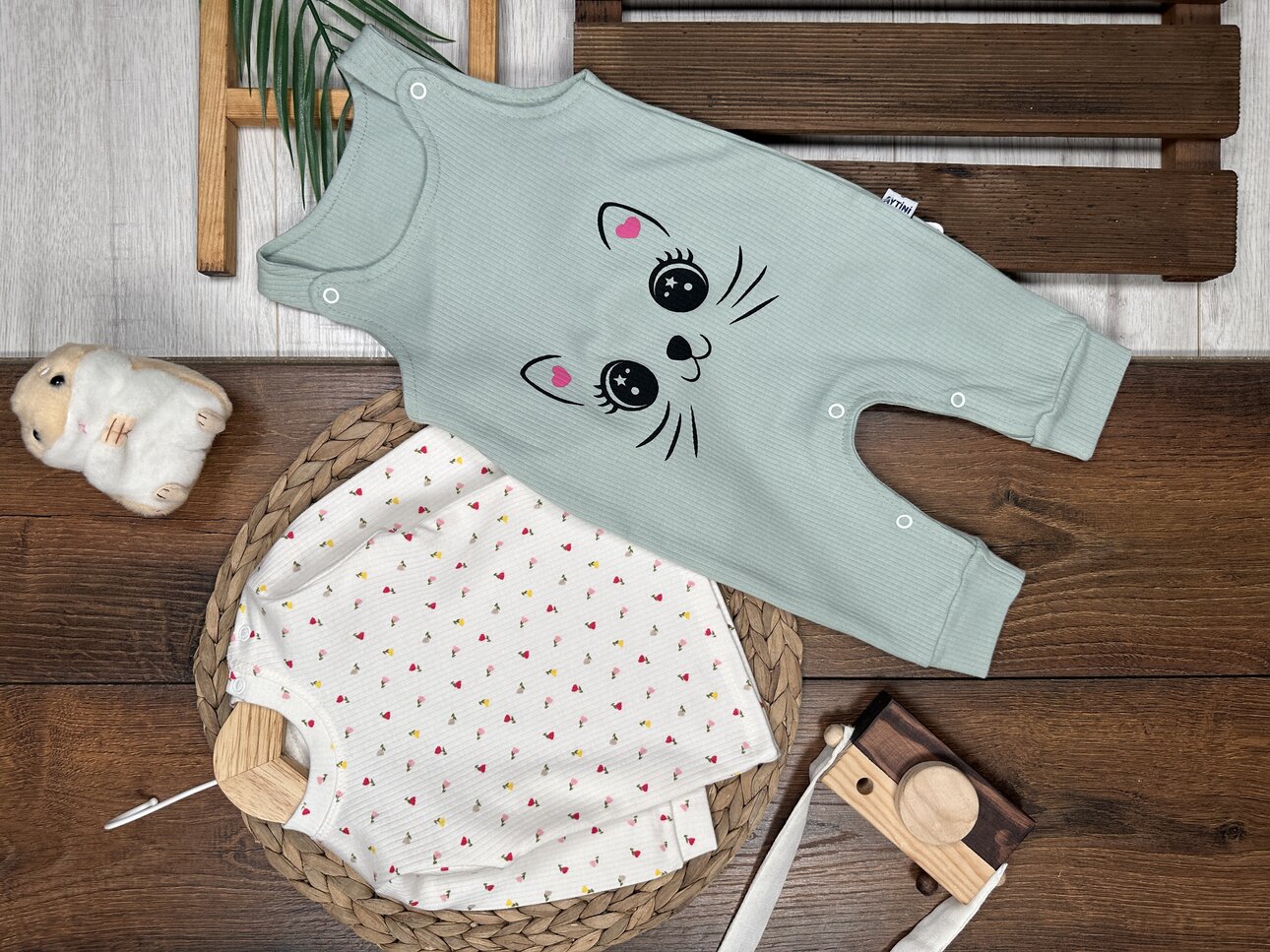 Pamuklu Kedicik Detaylı 2li Tulum Kız bebek Takım