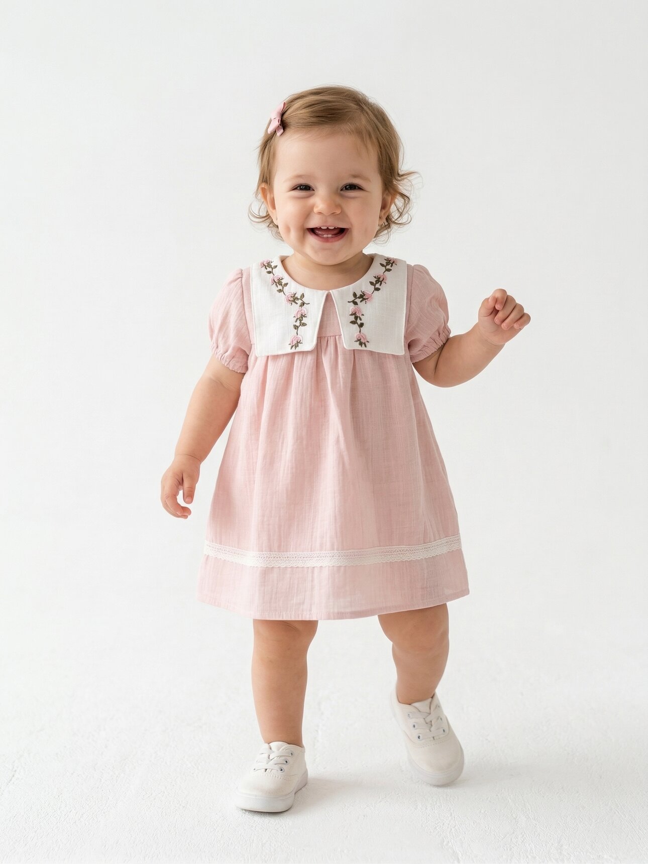 Organik Çiçek İşlemeli Kız Bebek Elbise