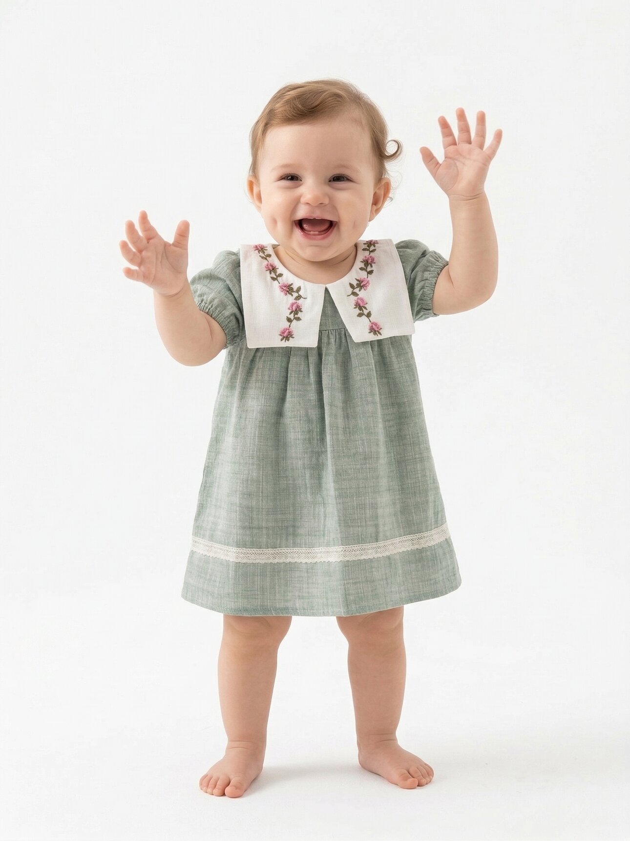 Organik Çiçek İşlemeli Kız Bebek  Elbise