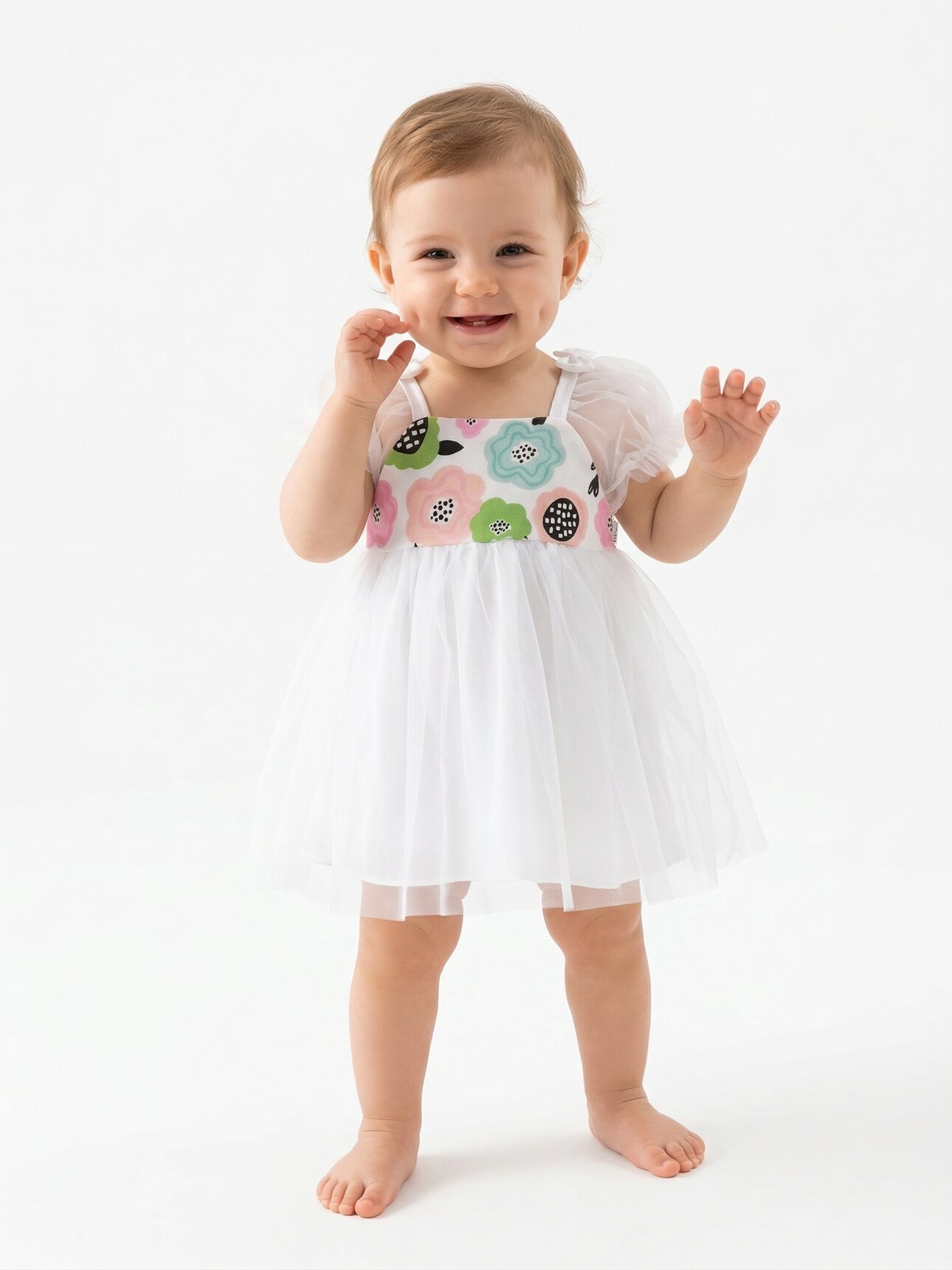 Organik Pamuklu Arkası Fiyonk Detaylı Çiçek Desenli Kız Bebek Elbise
