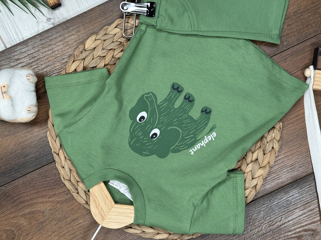 Pamuklu Sevimli  Fil Detaylı Erkek Bebek Şortlu 2li Takım