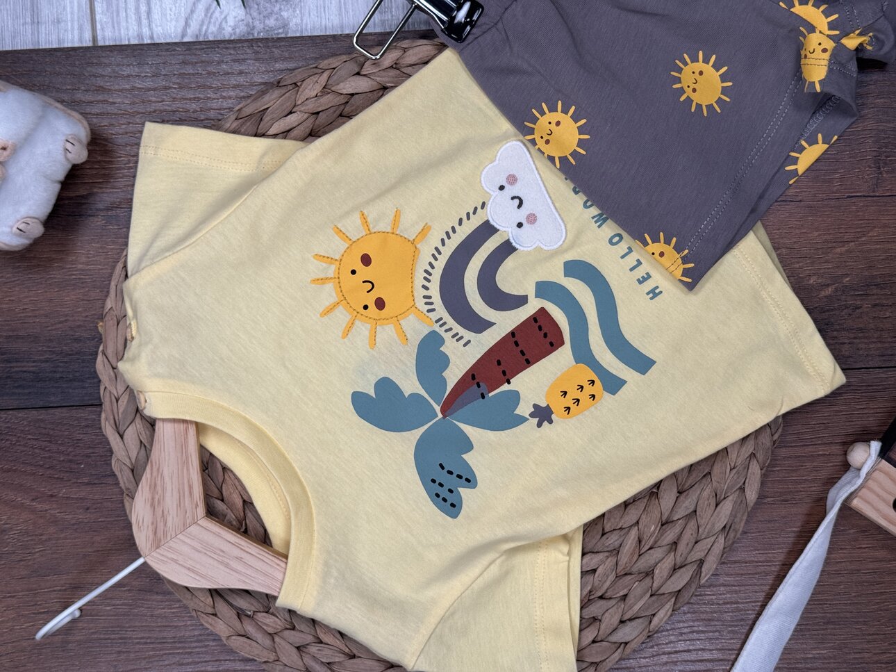 Organik Güneş Desenli Erkek Bebek 2li Şortlu Takım