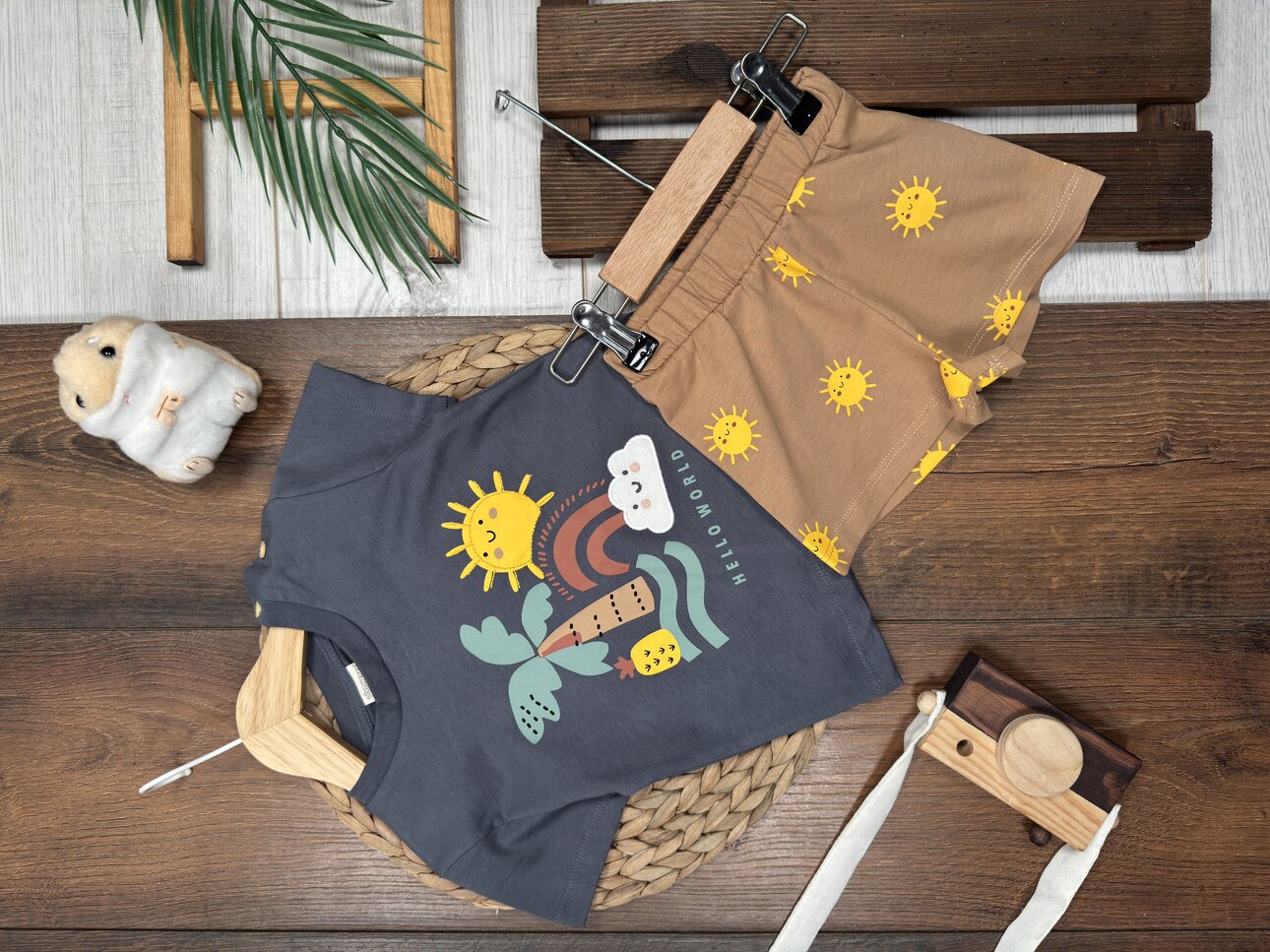 Organik Güneş Desenli Erkek Bebek 2li Şortlu Takım