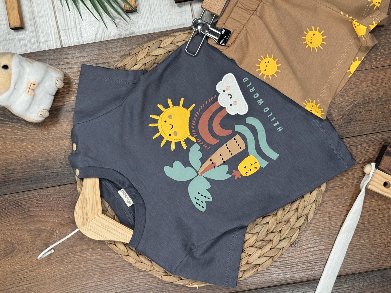 Organik Güneş Desenli Erkek Bebek 2li Şortlu Takım