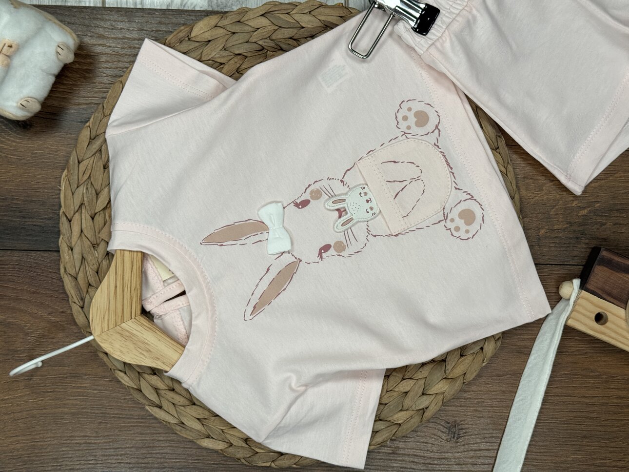 Pamuklu Organik Tavşan Detaylı Kız Bebek 2li Şortlu Takım - Detay Görseli 3