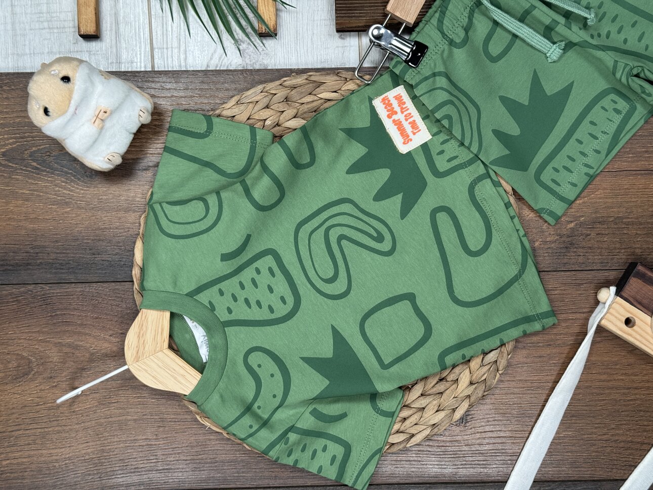 Pamuklu Sevimli Bitki Detaylı Şortlu Erkek Bebek 2li Takım