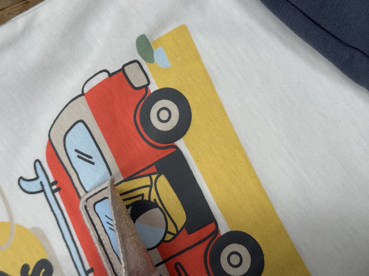 Pamuklu 3 Boyutlu Karavan Detaylı Erkek Bebek 2li Şortlu Takım