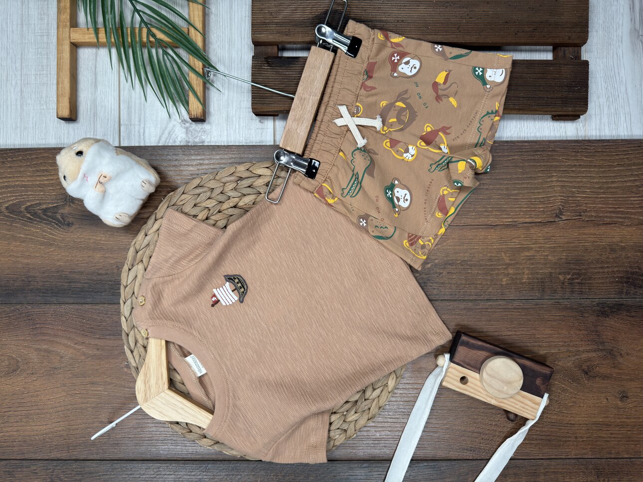 Pamuk Yelken Nakış Detaylı Waffle Kumaş Şortlu Erkek Bebek 2li Takım