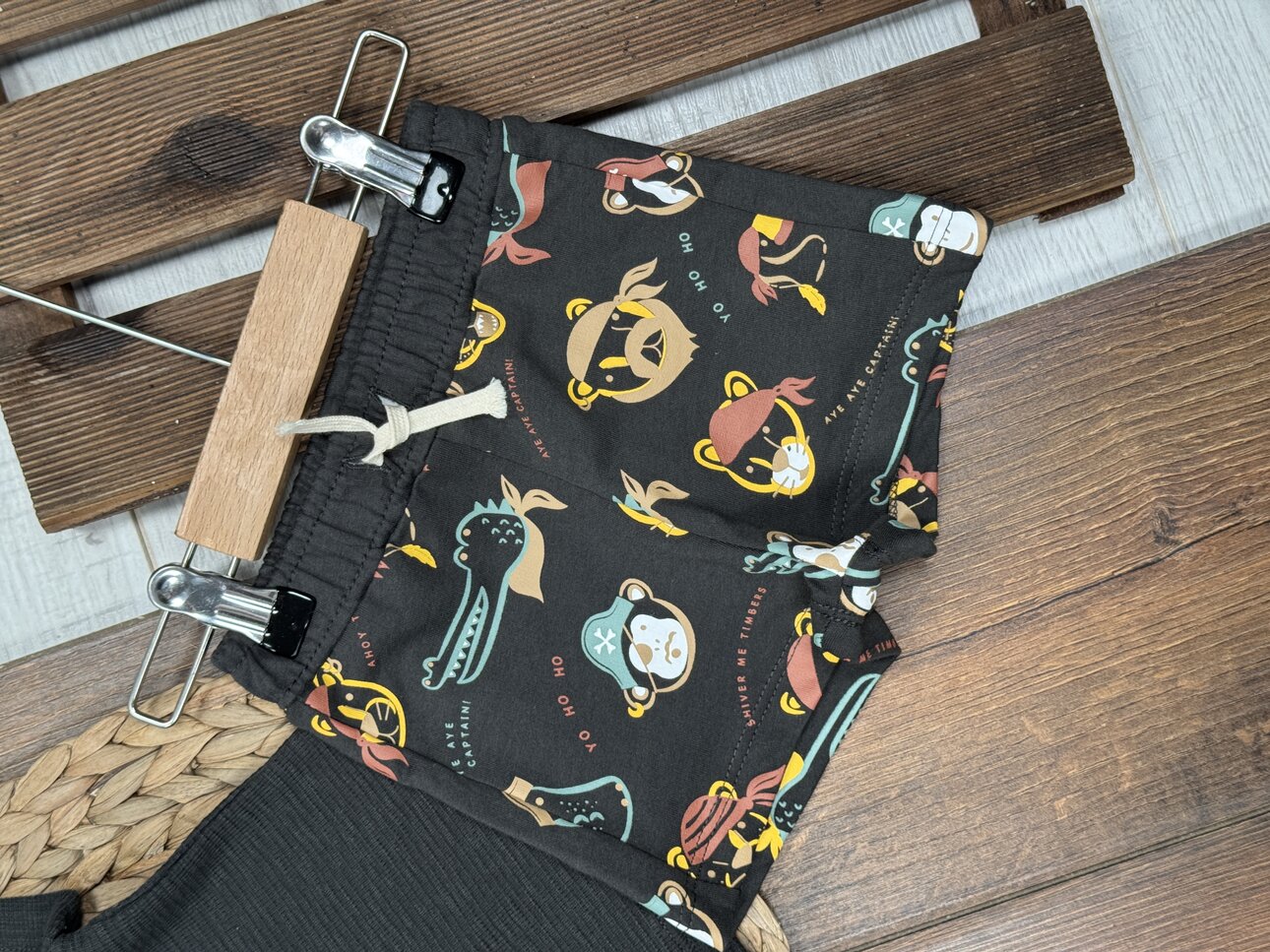 Pamuk Yelken Nakış Detaylı Waffle Kumaş Şortlu Erkek Bebek 2li Takım