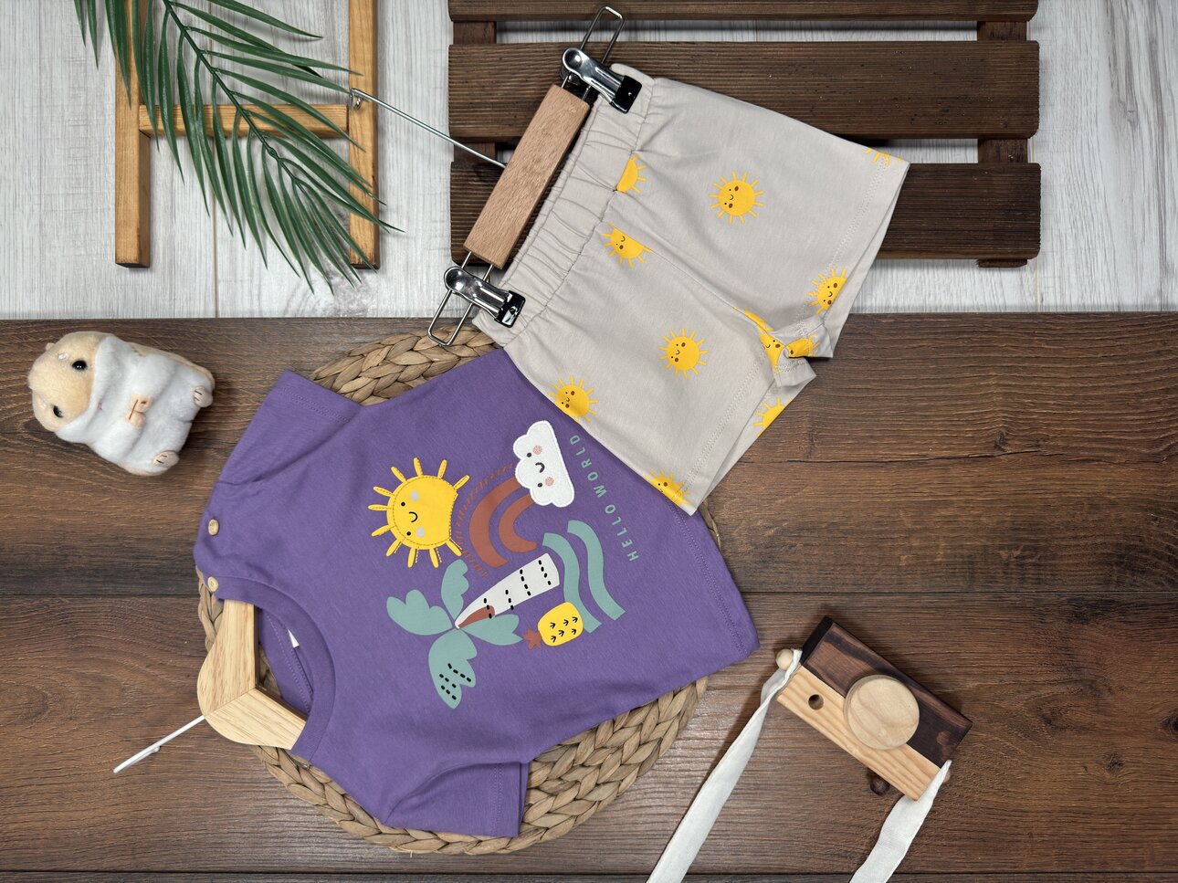 Pamuklu Organik Güneşli Renkli Desenli Kız Bebek 2li Şortlu Takım