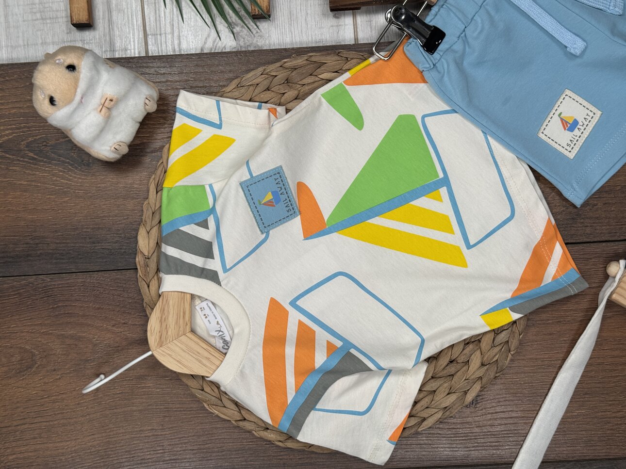 Pamuklu Yelken Detaylı Şortlu Erkek Bebek 2li Takım