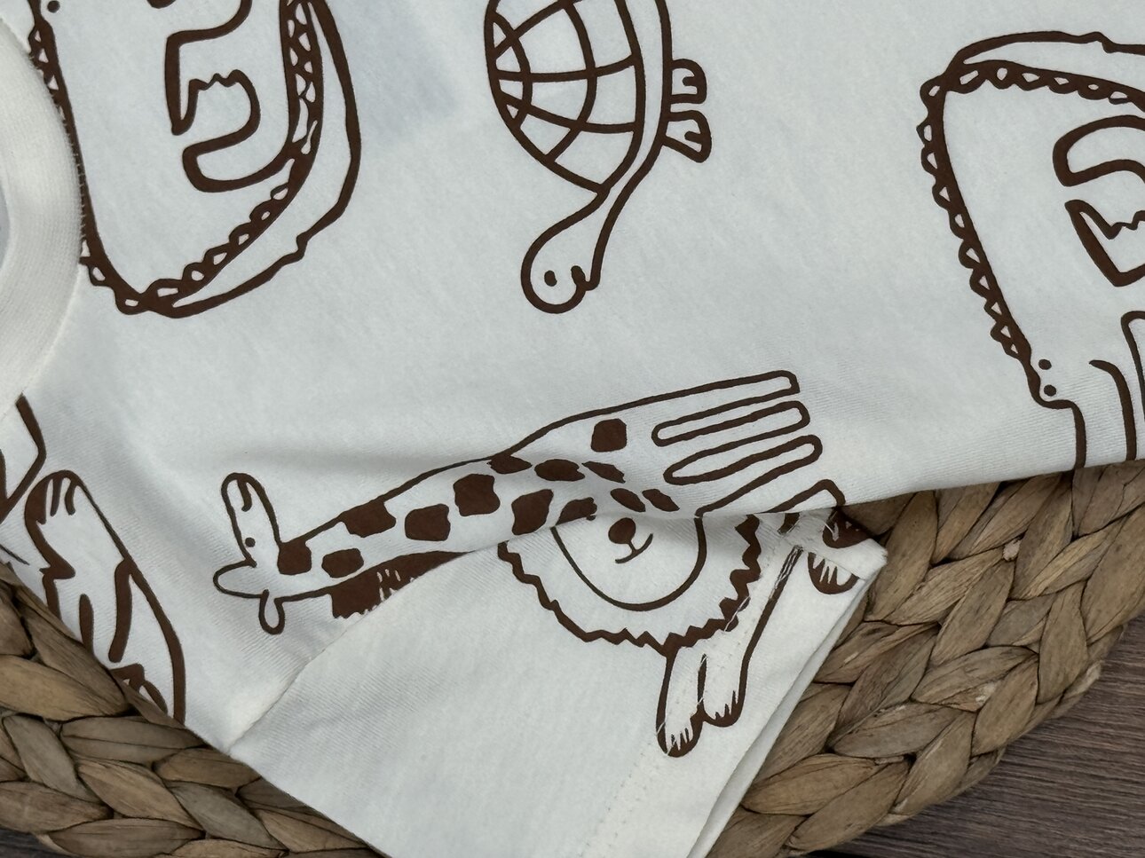 Pamuk Dostlar Detaylı Şortlu Erkek Bebek 2li Takım