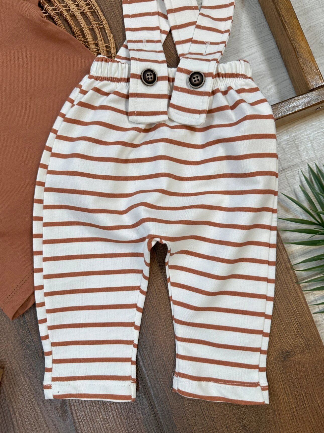 Pamuklu Omuzdan Çıtçıtlı Çizgili Salopet Erkek Bebek 3lü Takım