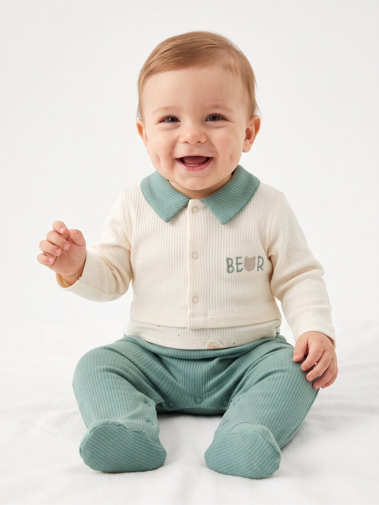 Pamuklu  Ayıcık Detaylı Çıtçıtlı Bebe Yaka Tulum Erkek Bebek Takım - Detay Görseli 2
